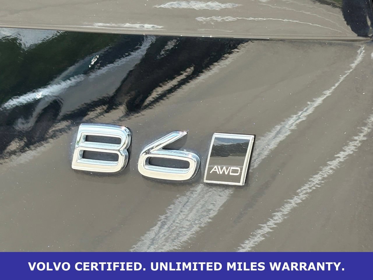 Certified 2025 Volvo XC90 B6 Plus AWD/4WD image 10