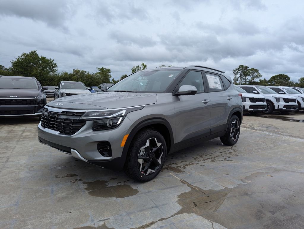 New 2026 Kia Seltos S FWD image 4