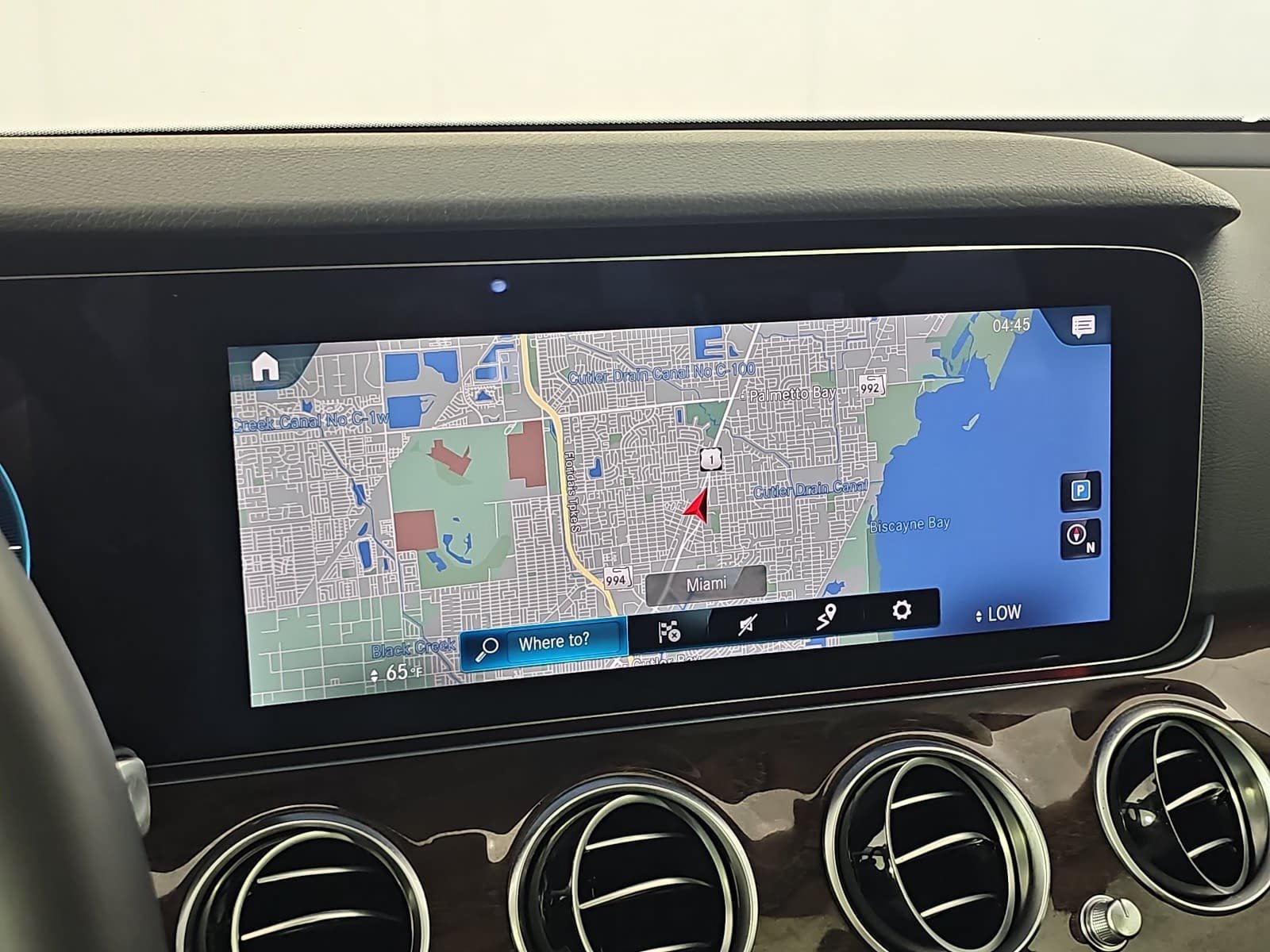 Used 2023 Mercedes-Benz E 350 Sedan image 22