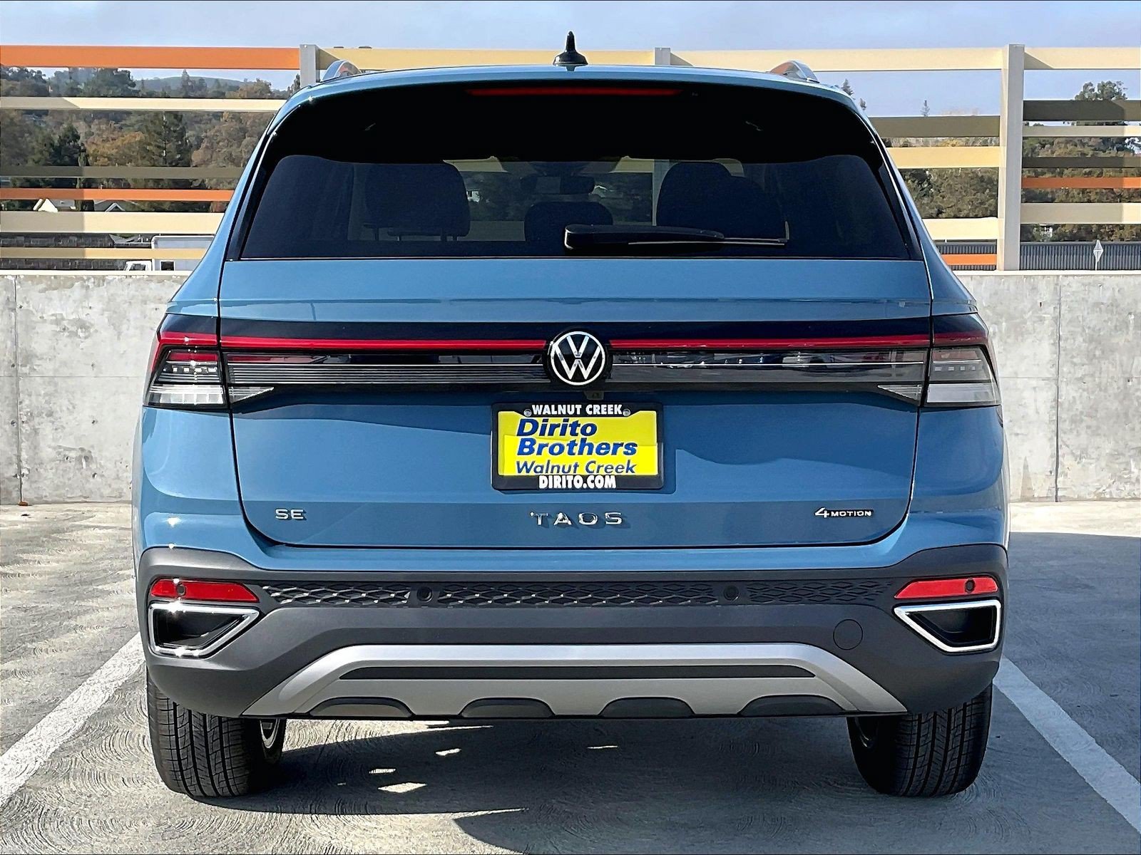 New 2026 Volkswagen Taos SE AWD/4WD image 3