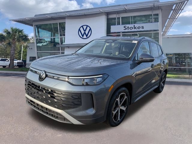 New 2026 Volkswagen Tiguan SE FWD image 8