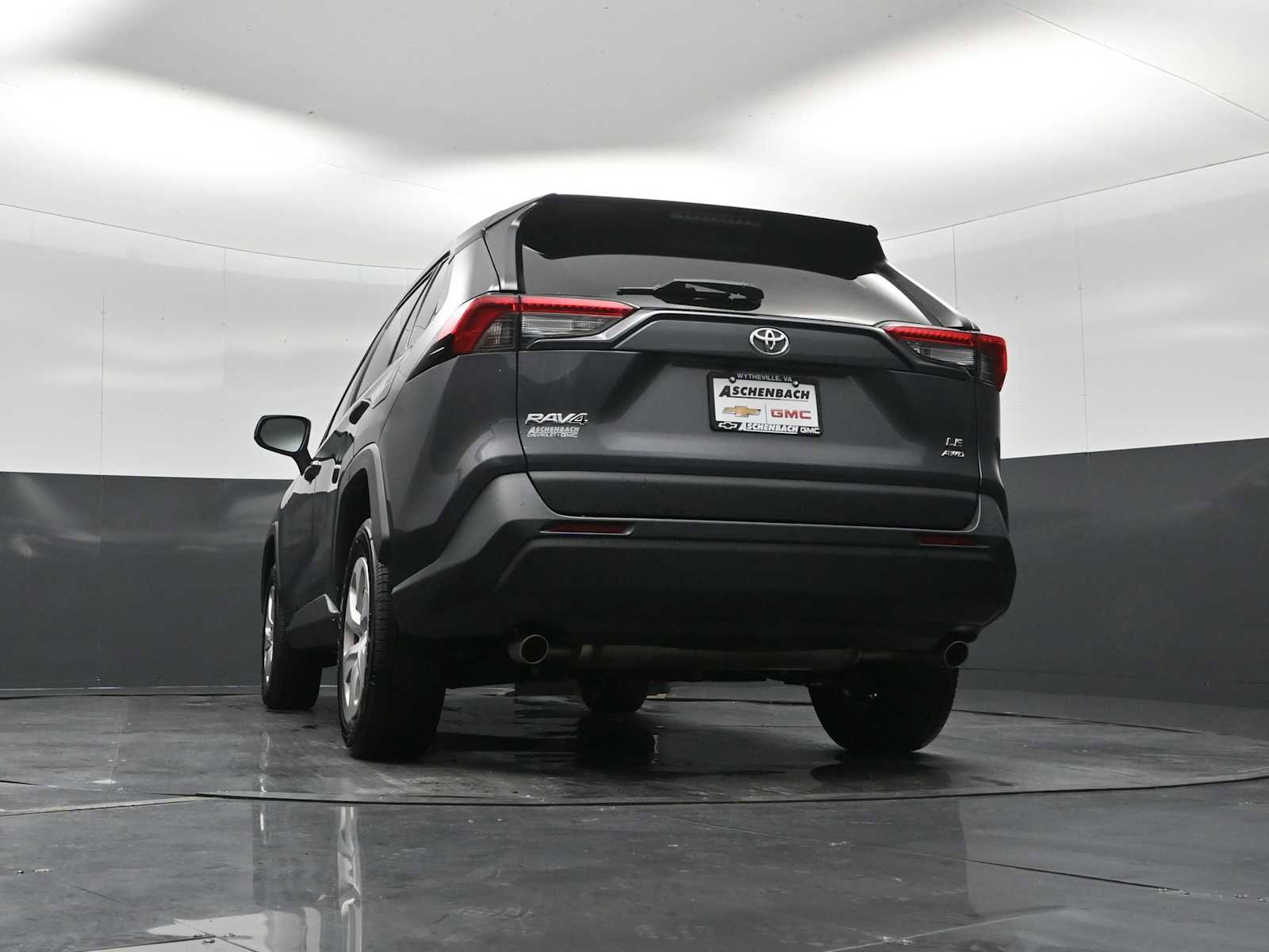 Used 2024 Toyota RAV4 LE image 23