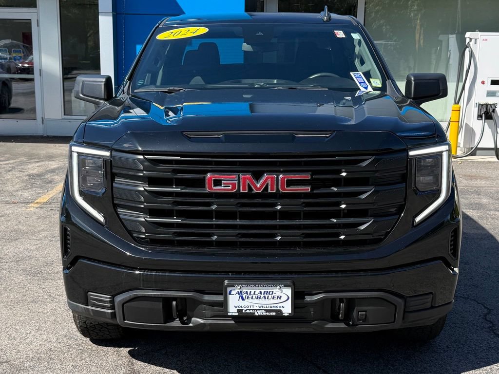 Used 2024 GMC Sierra 1500 Pro w/ Graphite Edition AWD/4WD image 2