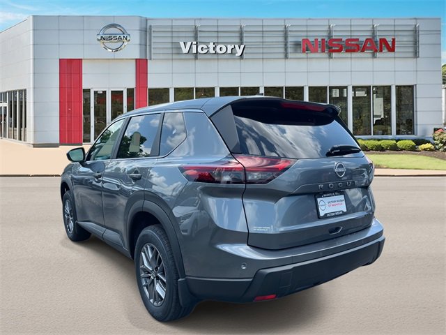 New 2025 Nissan Rogue S image 5