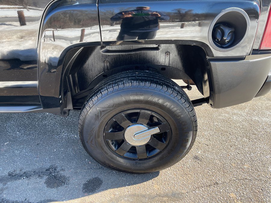 Used 2008 HUMMER H3 Luxury w/ Chrome Appearance Package image 35