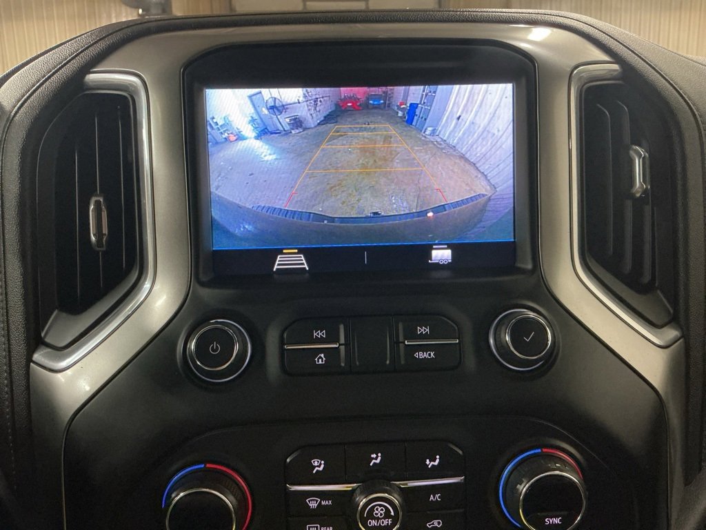 Used 2021 Chevrolet Silverado 2500 LT w/ Convenience Package image 18