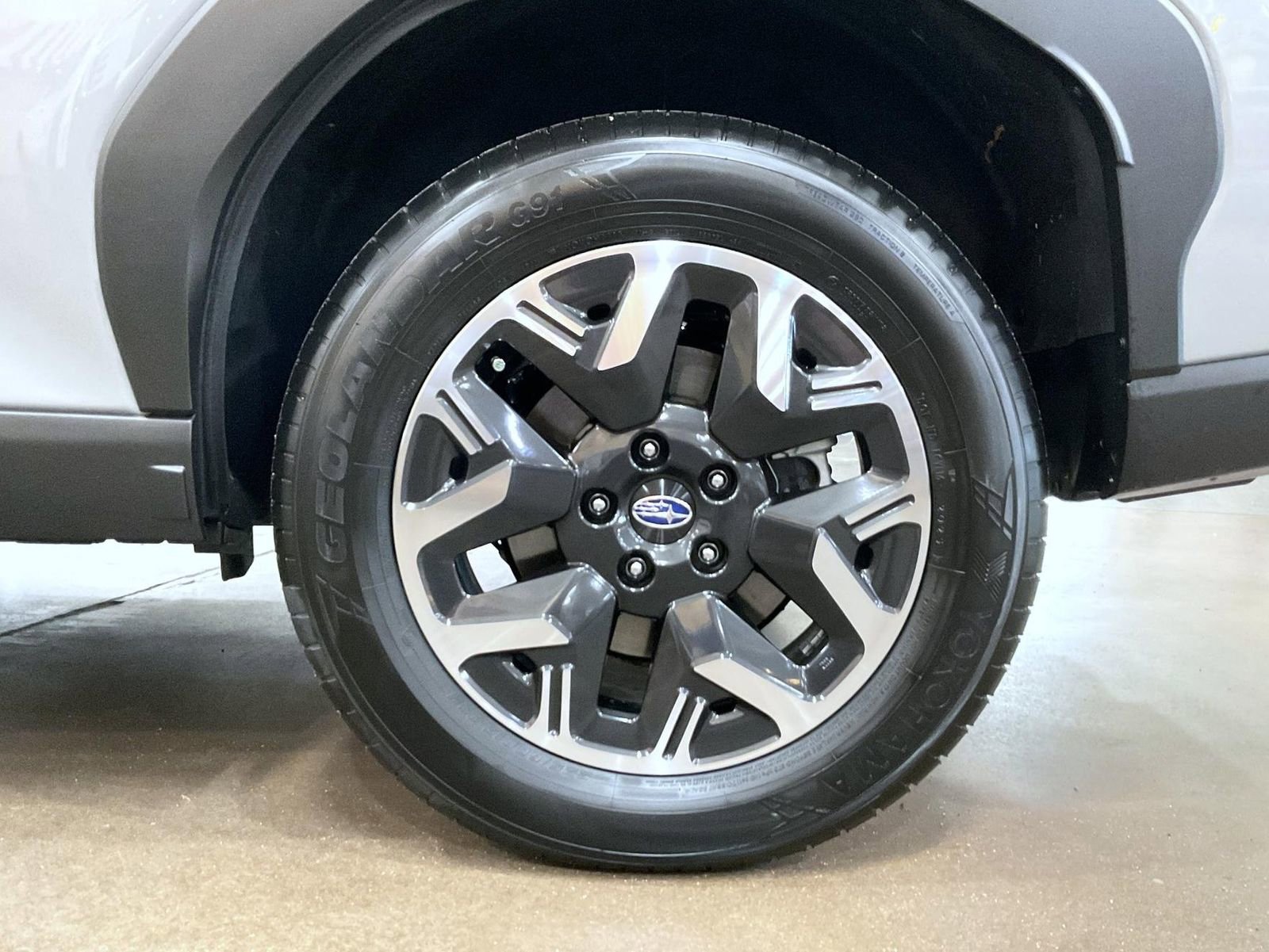 Used 2025 Subaru Forester Premium image 22