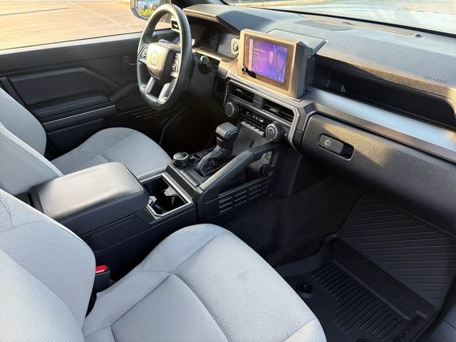 Certified 2025 Toyota 4Runner SR5 AWD/4WD image 17