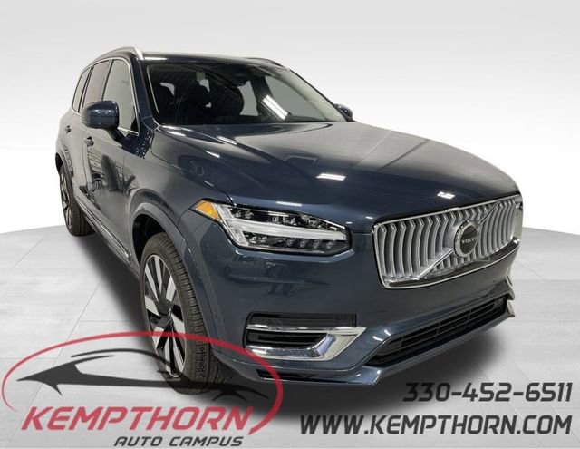 Used 2025 Volvo XC90 T8 Plus image 1