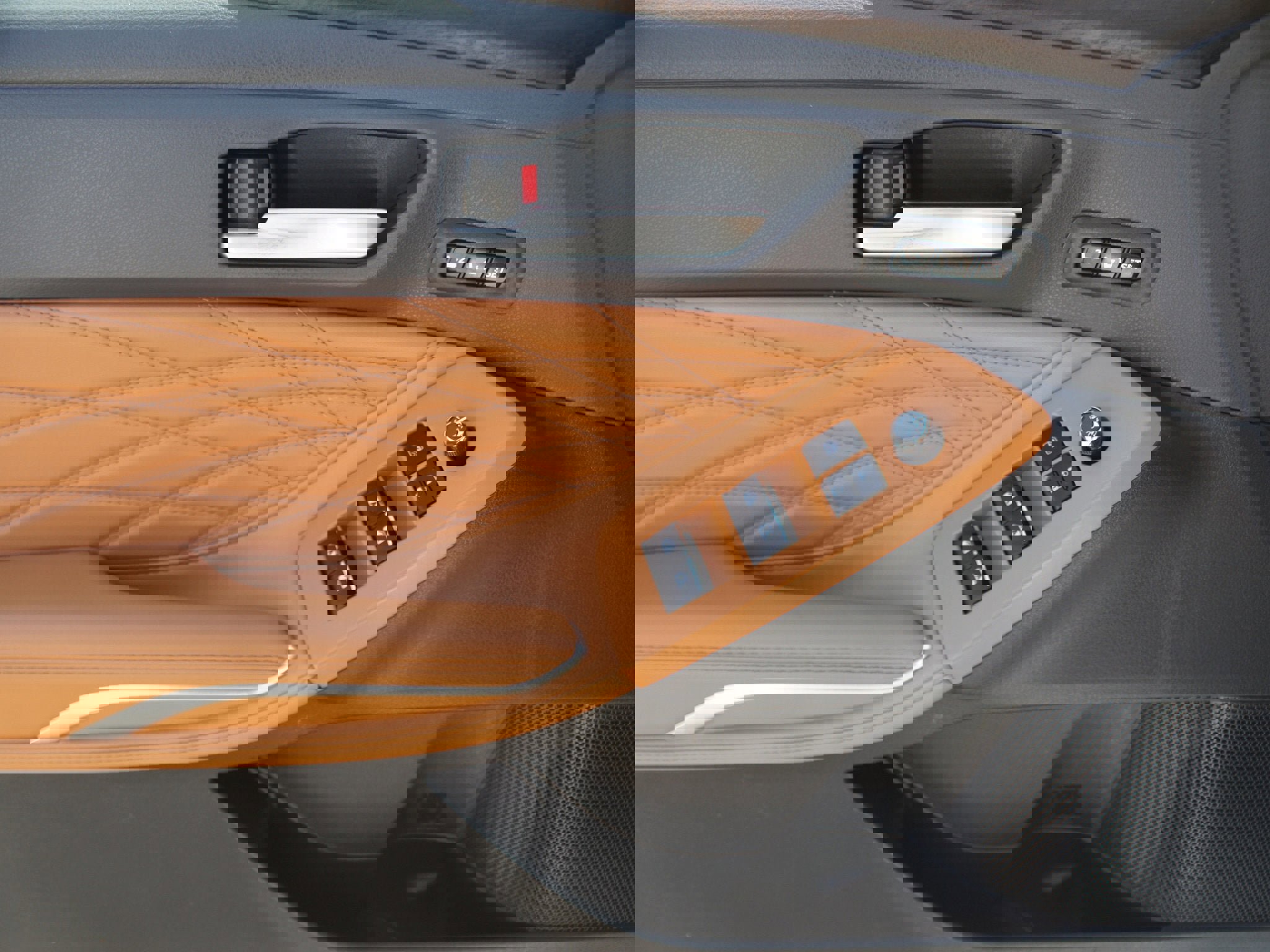 Used 2019 Toyota Avalon Limited w/ Advanced Safety Package image 29