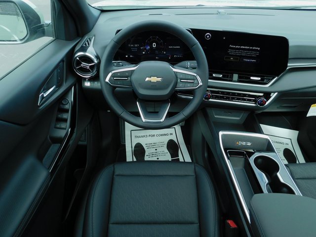 Used 2025 Chevrolet Equinox LT w/ Convenience Package II image 14