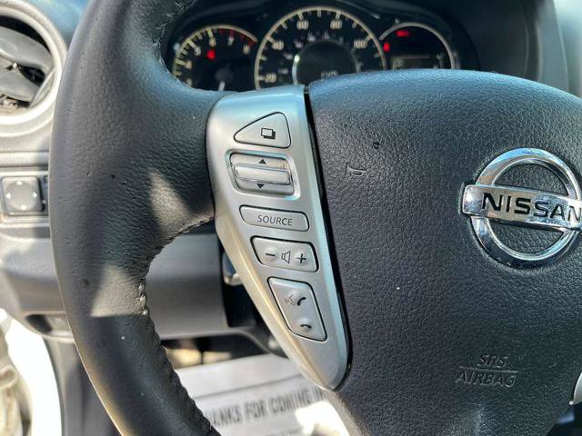 Used 2015 Nissan Versa Note SV image 19