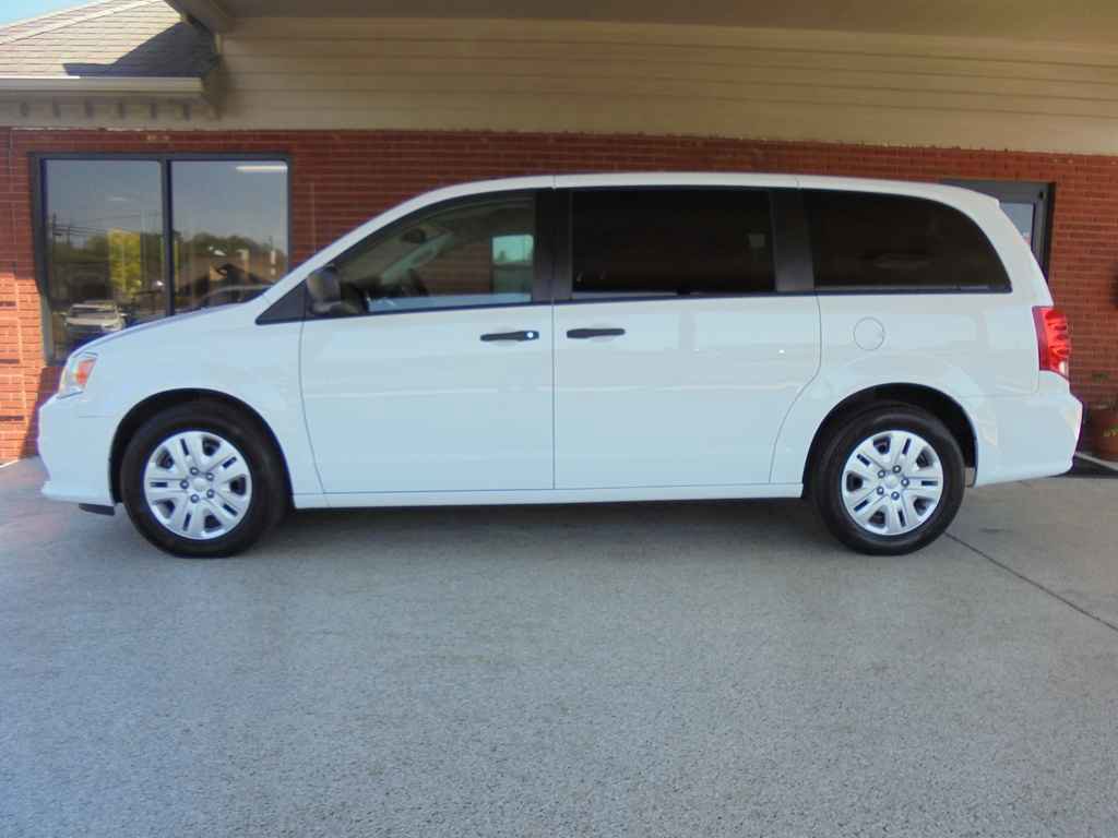 Used 2020 Dodge Grand Caravan SE w/ UConnect Hands-Free Group