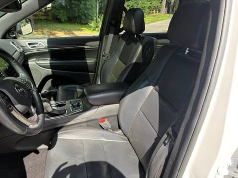 Used 2021 Jeep Grand Cherokee Limited w/ Luxury Group II AWD/4WD image 30