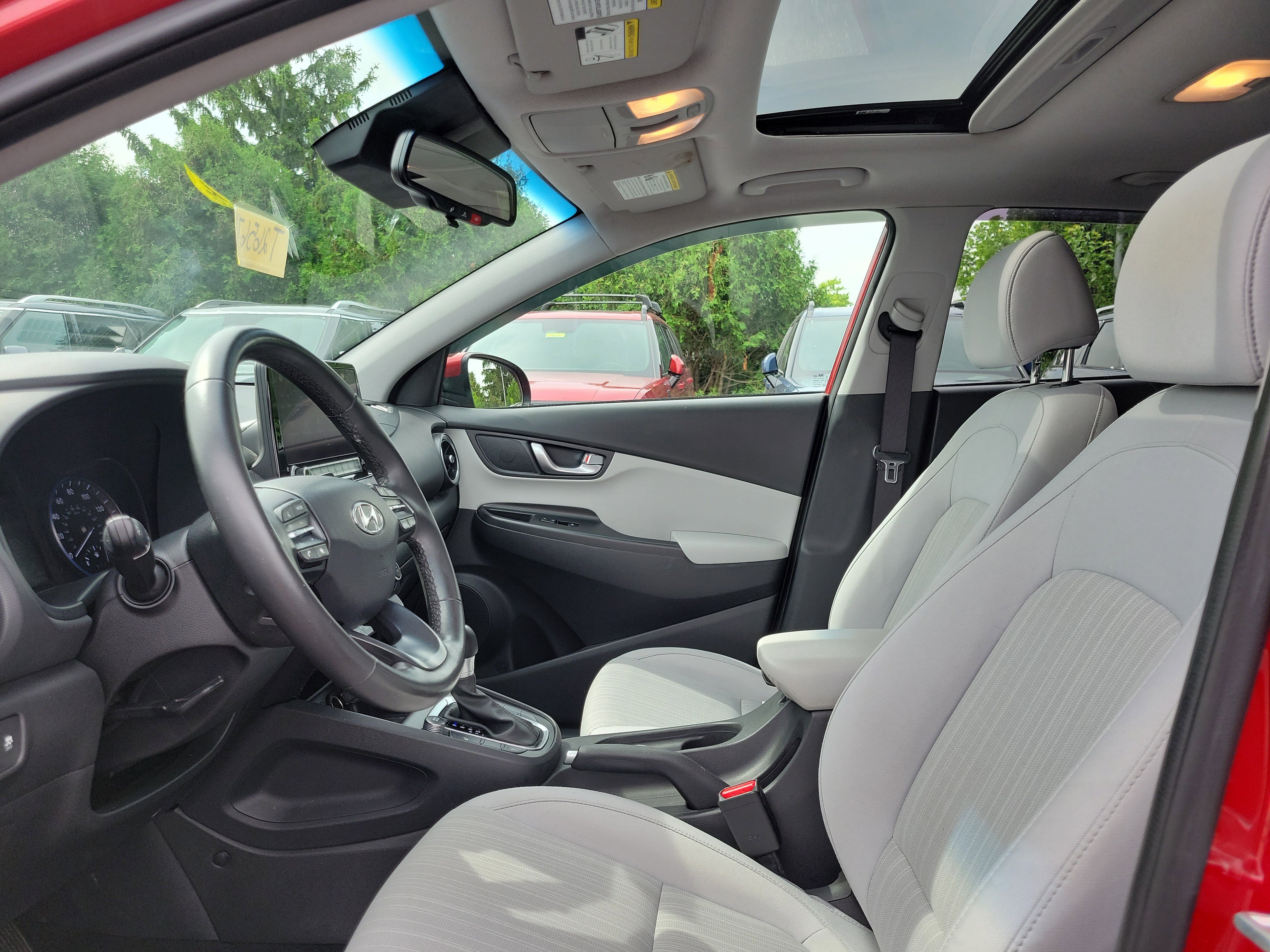 Used 2023 Hyundai Kona SEL w/ Convenience Package FWD image 15