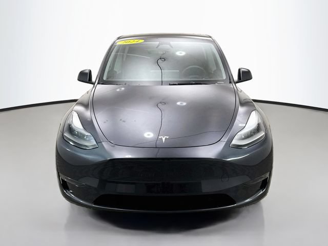 Used 2024 Tesla Model Y Long Range AWD/4WD image 2