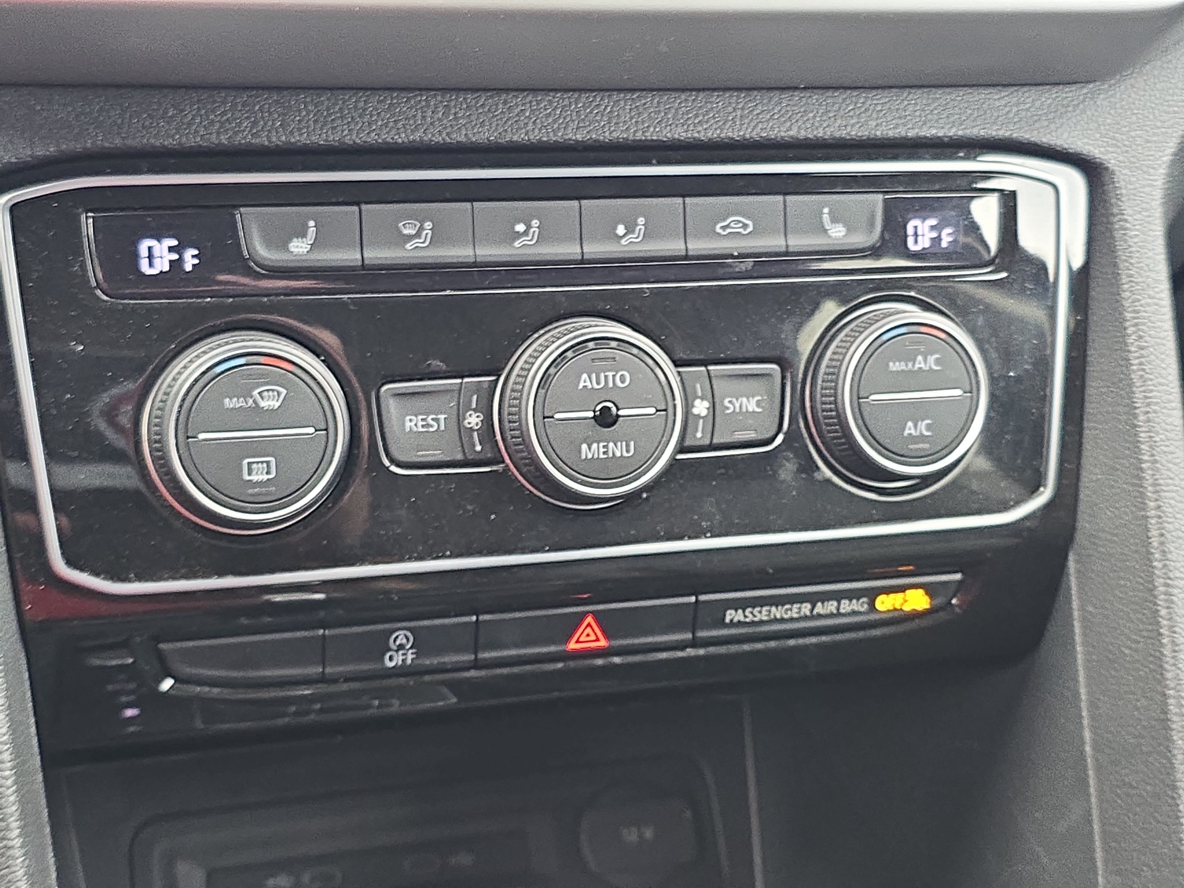 Certified 2023 Volkswagen Atlas SE FWD image 25