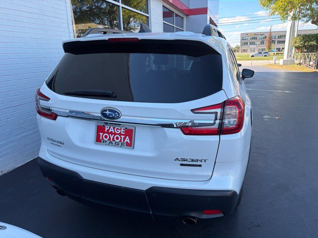 Used 2024 Subaru Ascent Touring AWD/4WD image 3