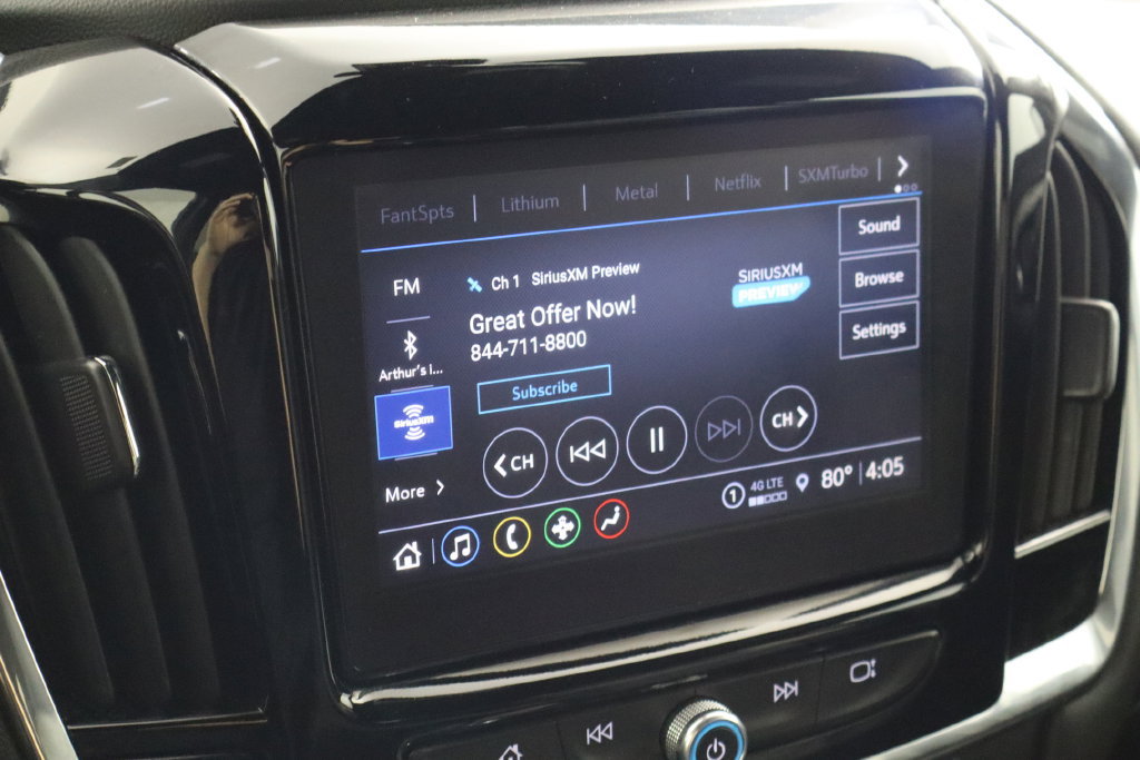 Used 2023 Chevrolet Traverse LT AWD/4WD image 29