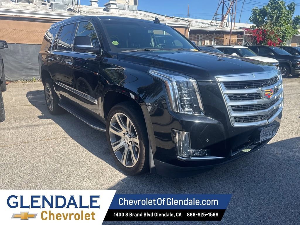 Used 2015 Cadillac Escalade Luxury image 7