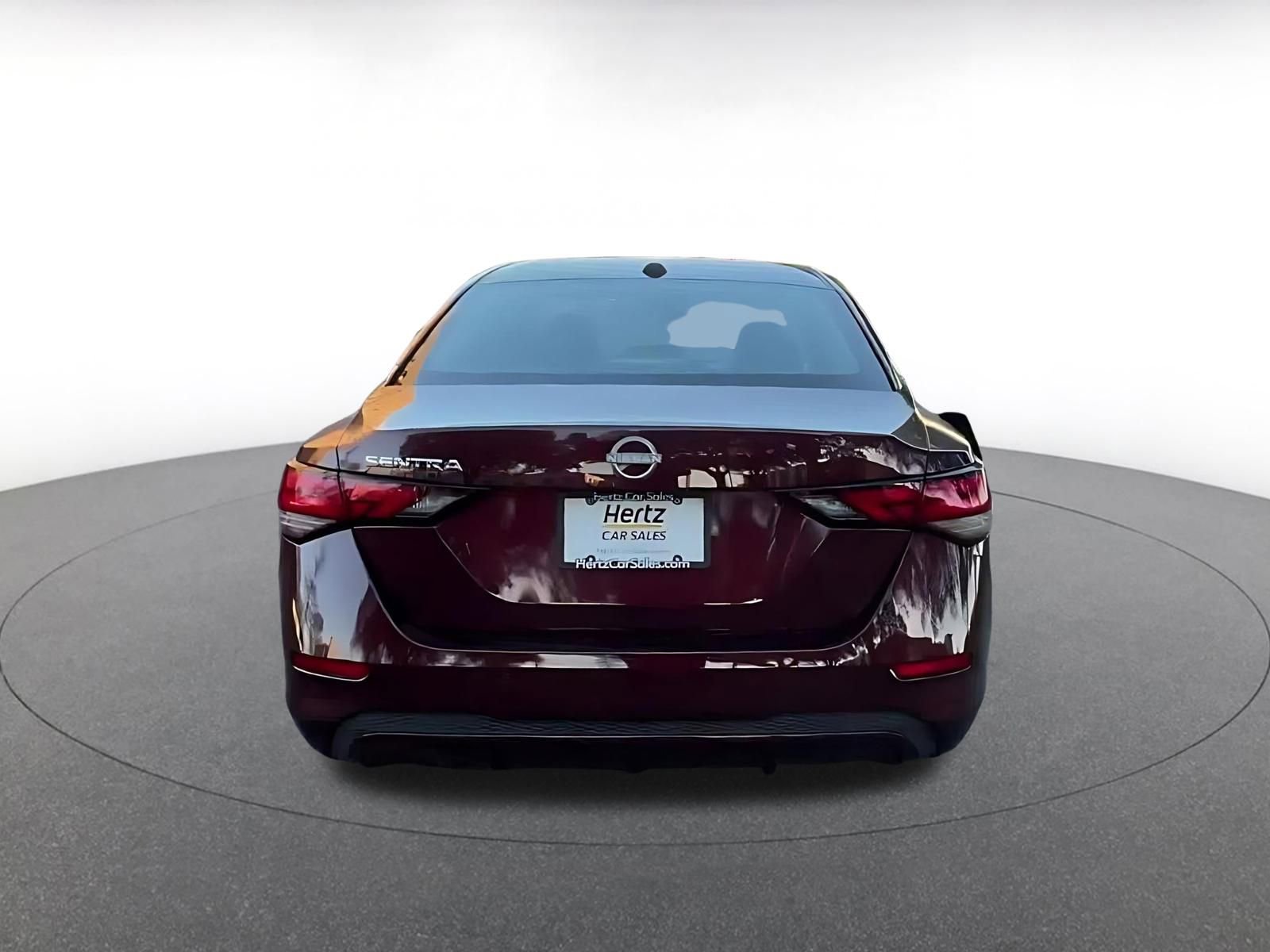 Used 2025 Nissan Sentra SV image 12