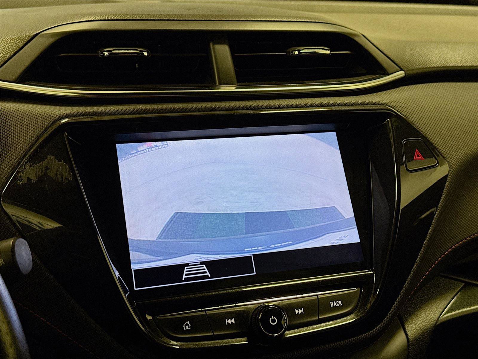 Used 2021 Chevrolet TrailBlazer RS w/ Sun and Liftgate Package image 13