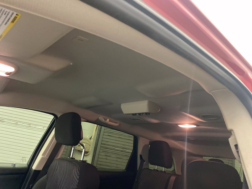 Used 2020 Dodge Journey SE w/ SE Popular Equipment Group FWD image 11