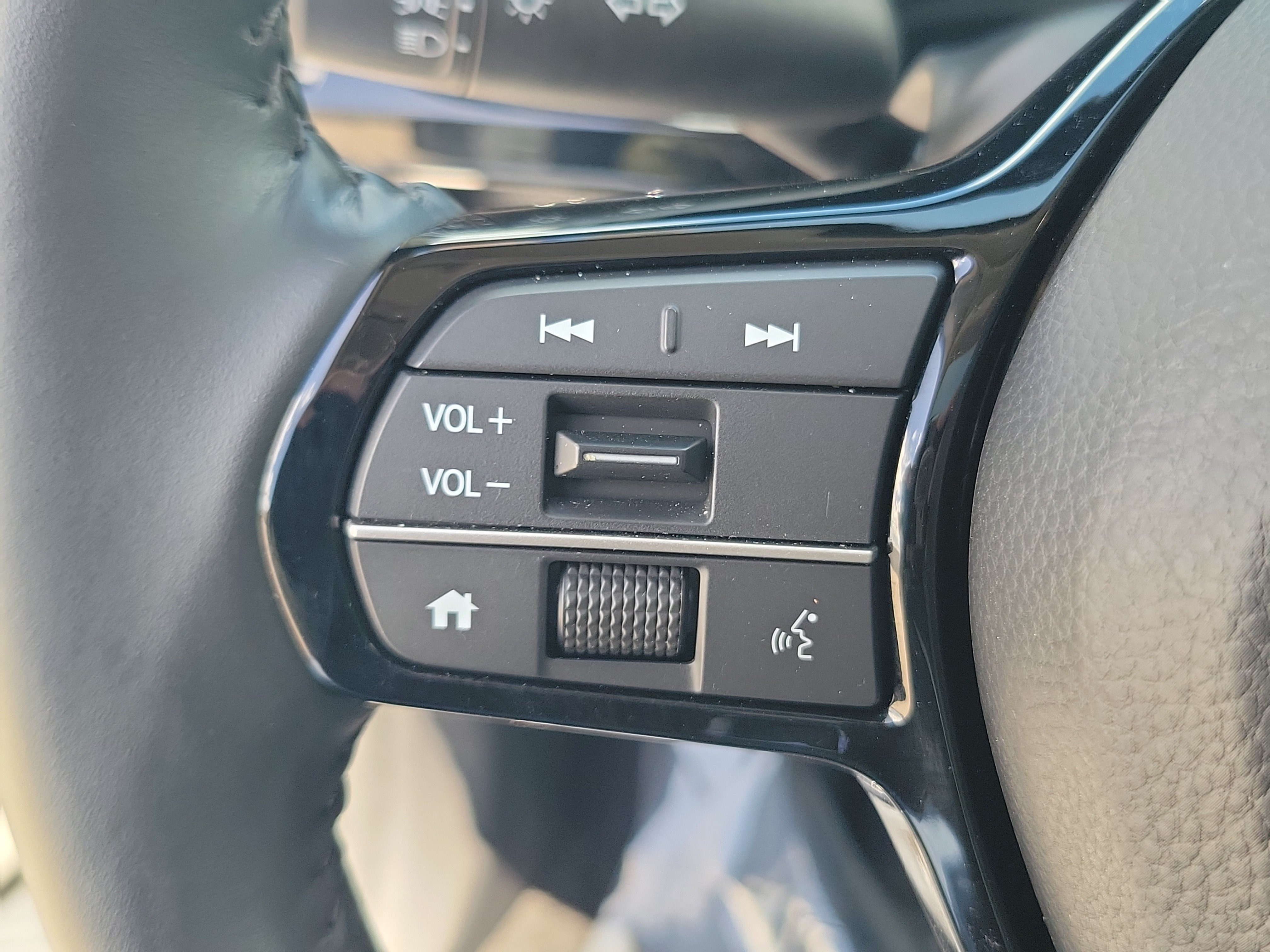 Used 2024 Honda CR-V EX-L image 22