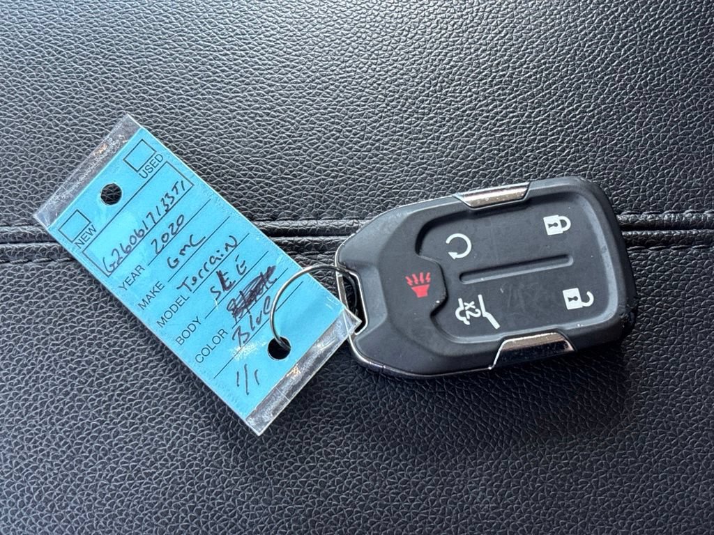 Used 2020 GMC Terrain SLE w/ Driver Convenience Package AWD/4WD image 34