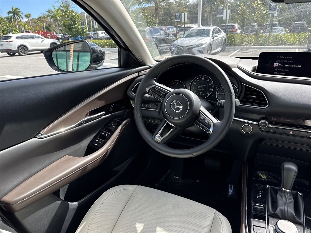 New 2024 MAZDA CX-30 2.5 Turbo w/ Premium Plus Pkg image 22