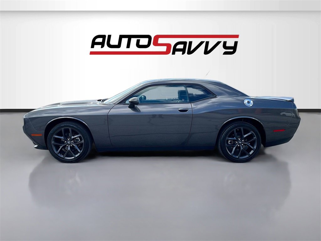 Used 2023 Dodge Challenger SXT w/ Blacktop Package image 4