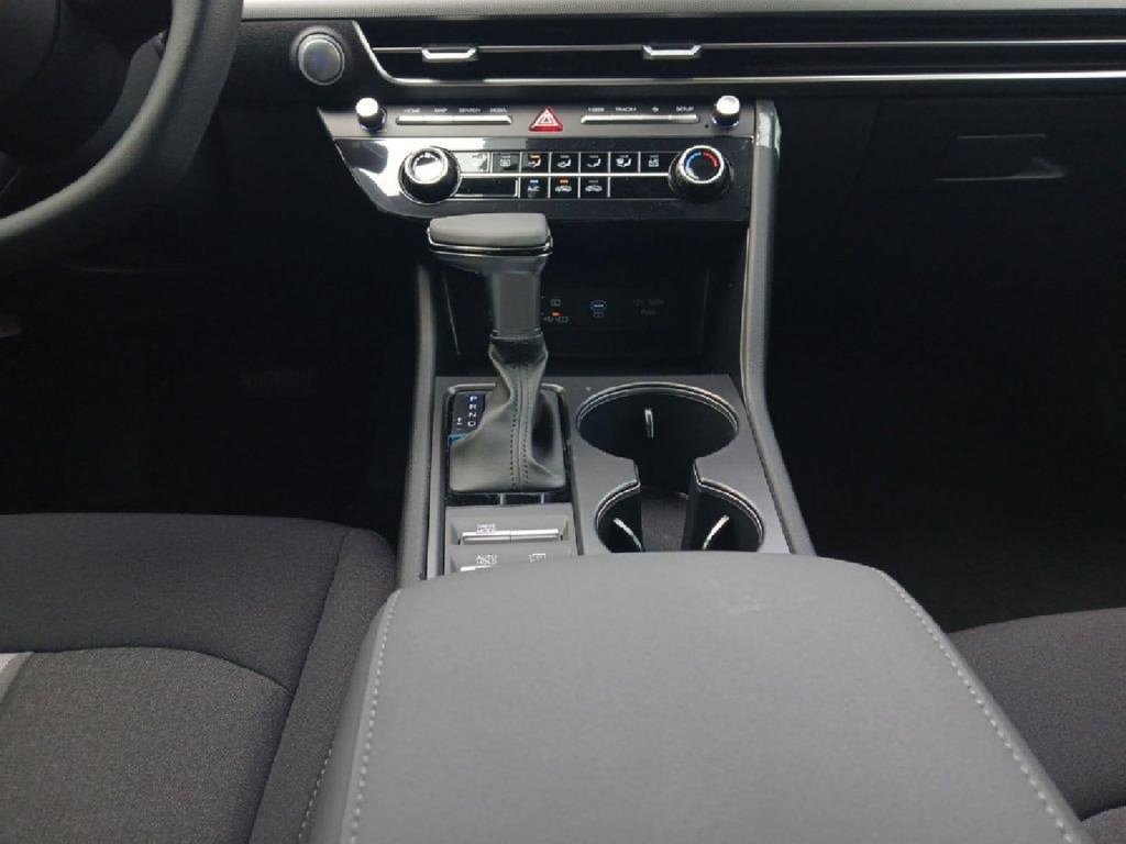 New 2026 Hyundai Sonata SE FWD image 11