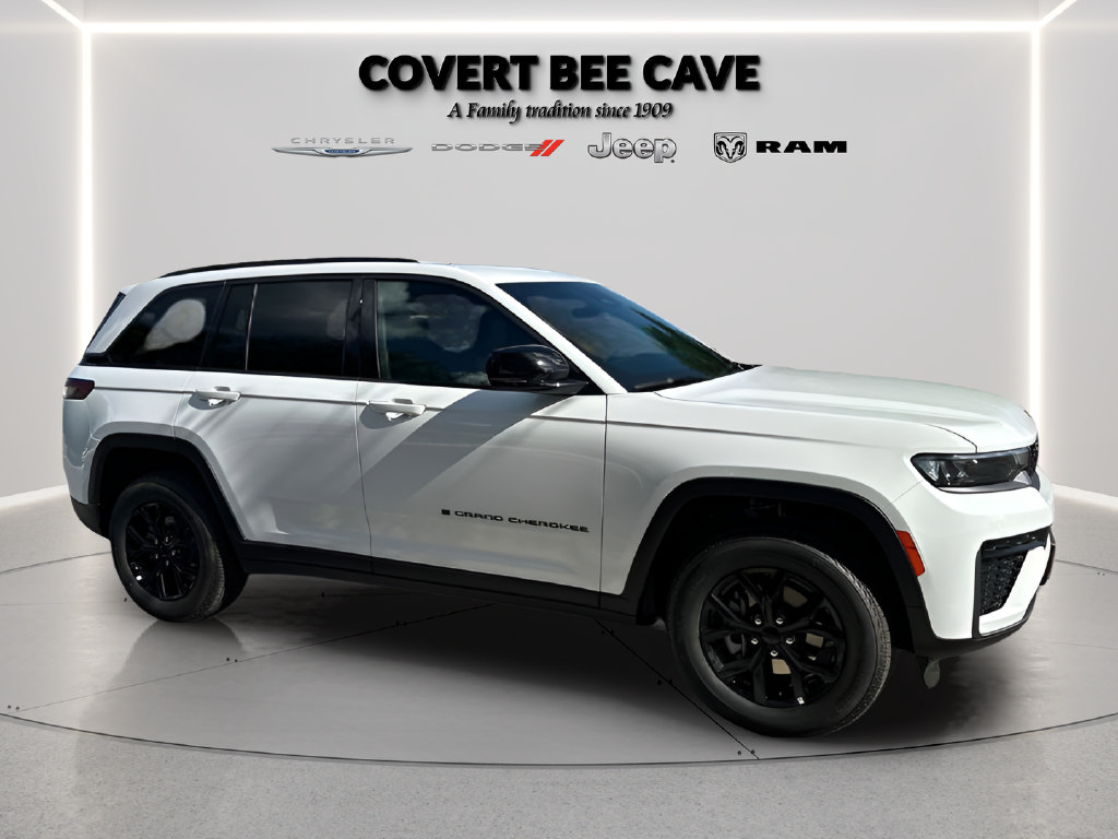 New 2026 Jeep Grand Cherokee Altitude RWD image 14