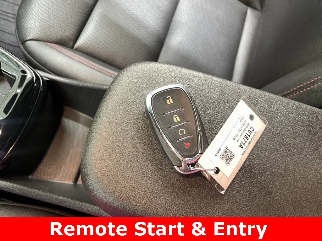 Certified 2025 Chevrolet Trax RS w/ Driver Confidence Package image 5