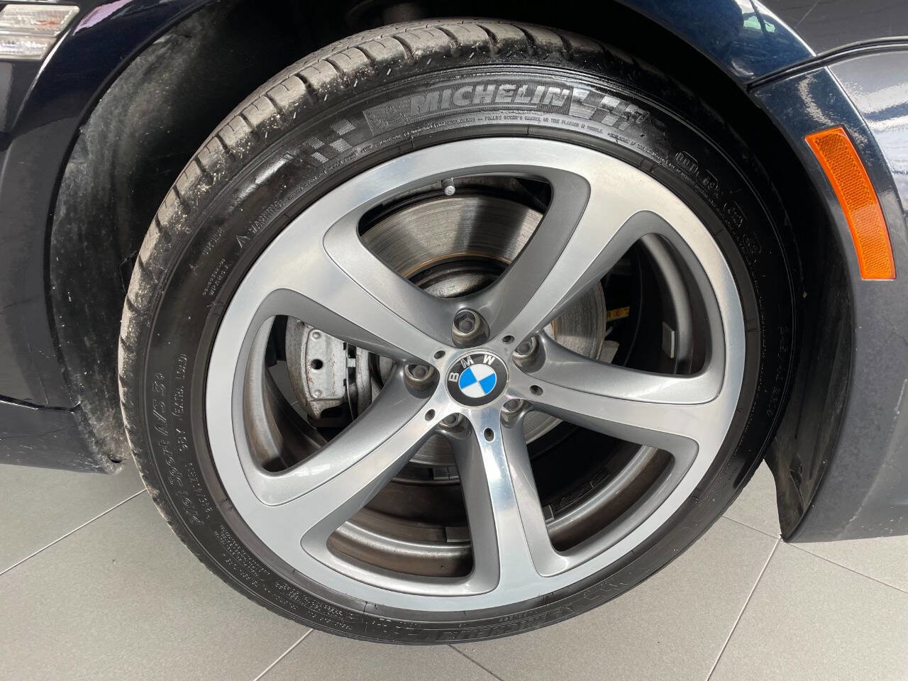 Used 2009 BMW 650i Coupe w/ Sport Pkg RWD image 9