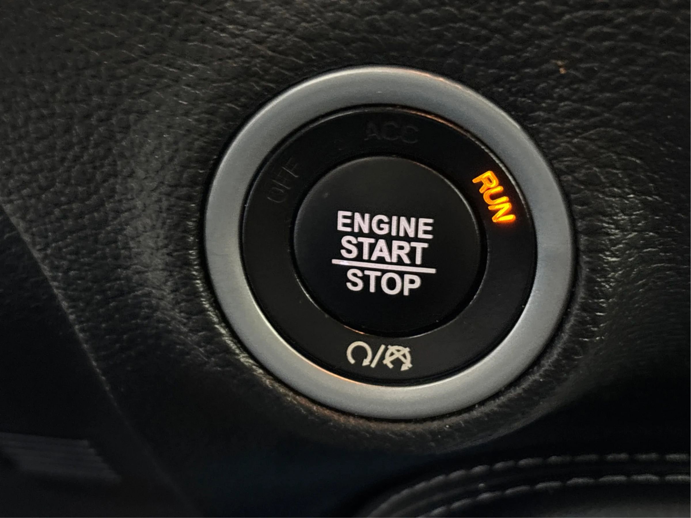 Used 2022 Dodge Challenger GT image 39
