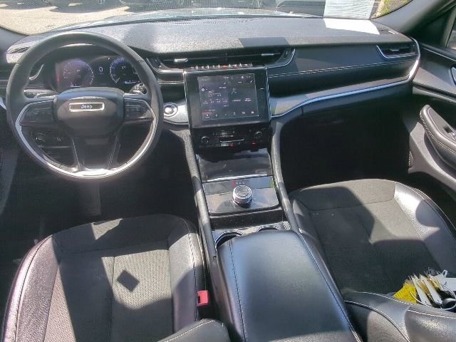 Certified 2023 Jeep Grand Cherokee L Laredo AWD/4WD image 16