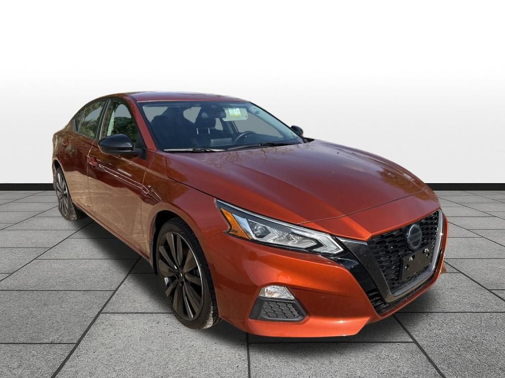Used 2021 Nissan Altima 2.5 SR image 3