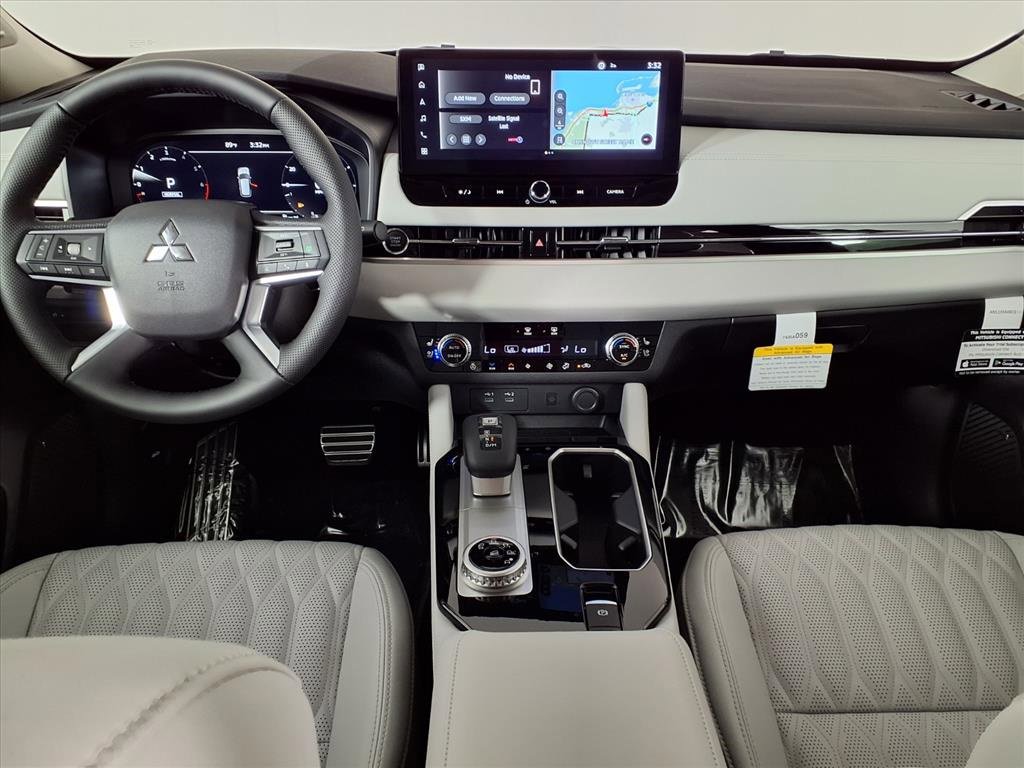 New 2025 Mitsubishi Outlander SEL image 12