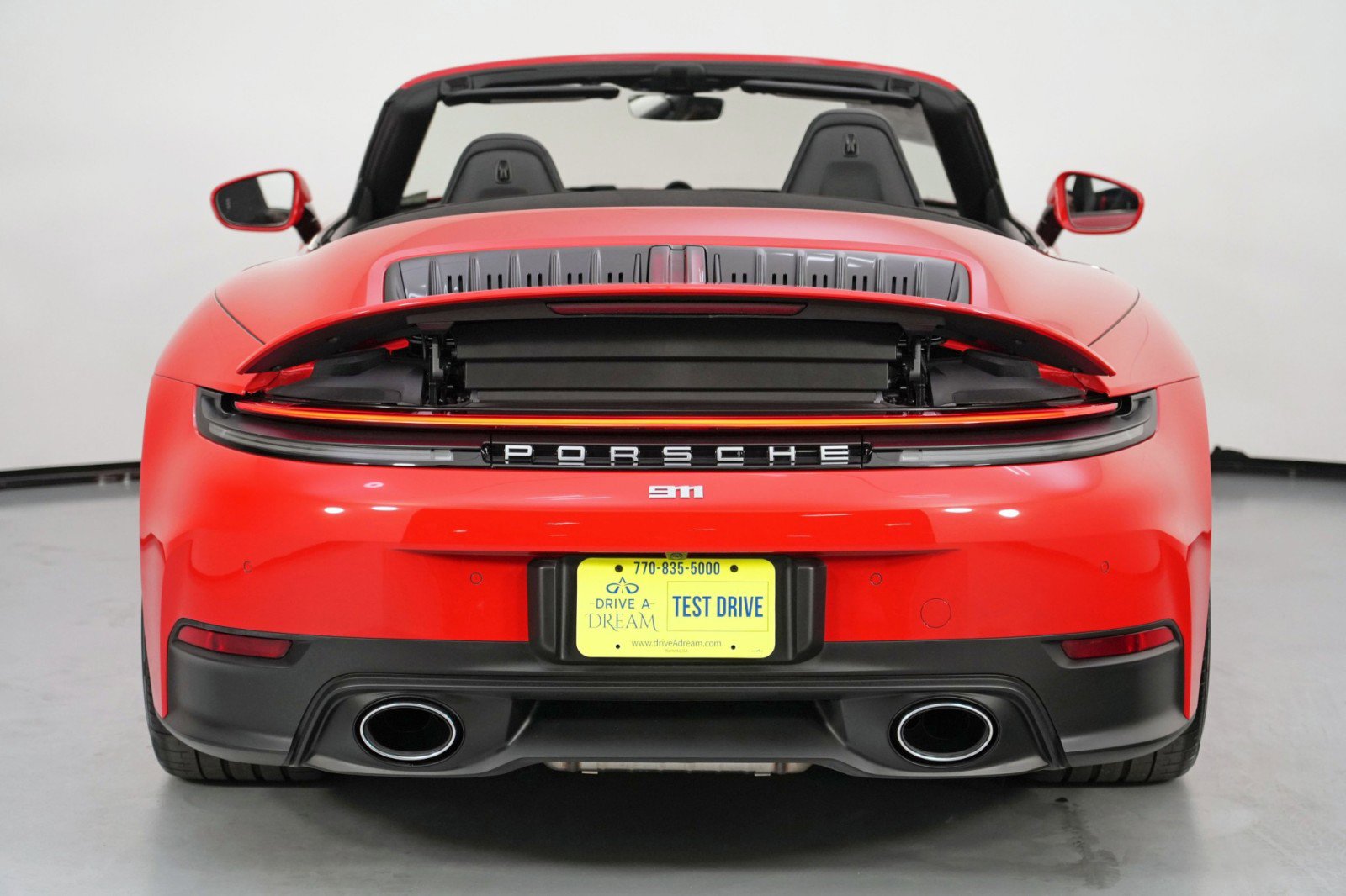 Used 2025 Porsche 911 Carrera RWD image 54
