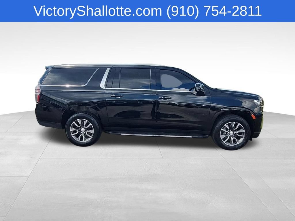 Used 2022 Chevrolet Suburban LT w/ LT Signature Plus Package AWD/4WD image 37
