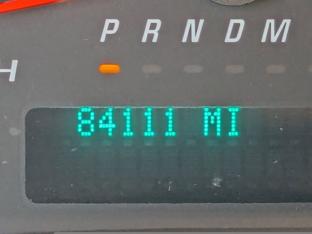 Used 2022 Chevrolet Express 2500 w/ Driver Convenience Package image 29