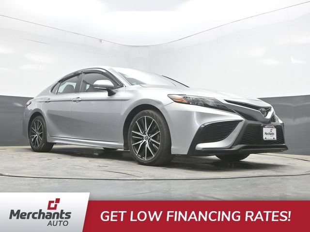 Used 2022 Toyota Camry SE FWD image 29