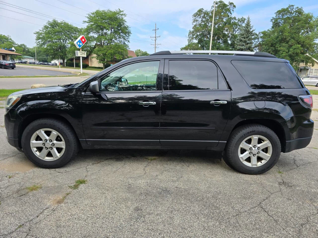 Used 2016 GMC Acadia SLE image 3
