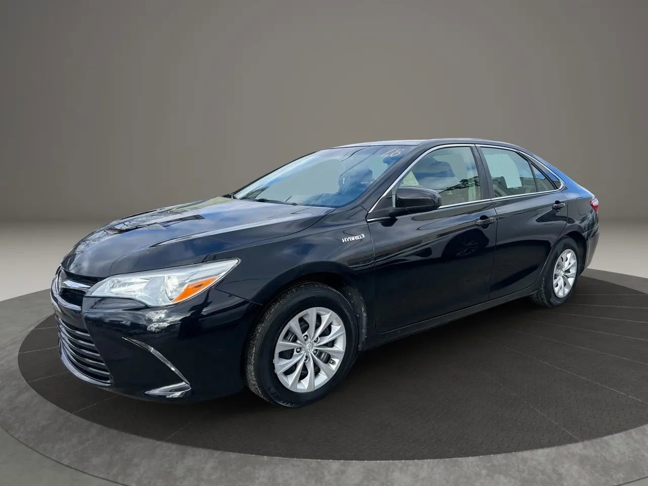 Used 2017 Toyota Camry LE
