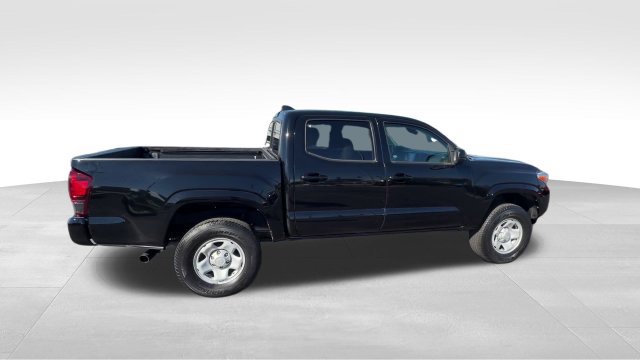 Used 2023 Toyota Tacoma SR AWD/4WD image 8