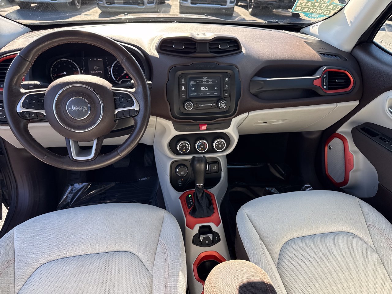 Used 2016 Jeep Renegade Latitude AWD/4WD image 13