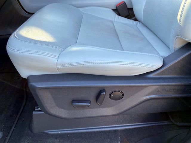 Used 2025 Ford Expedition Platinum w/ Driver's Package image 22