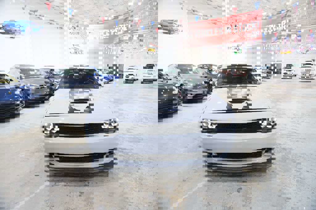 Used 2022 Dodge Challenger GT w/ Plus Package image 3