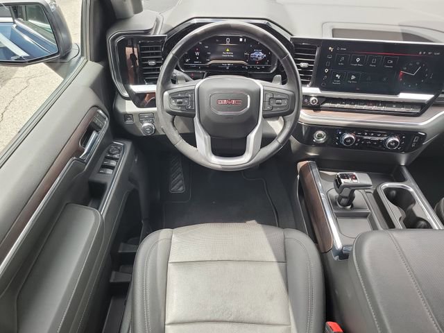 Used 2023 GMC Sierra 1500 SLT w/ SLT Premium Package AWD/4WD image 7